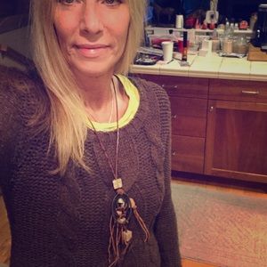 Free people necklace